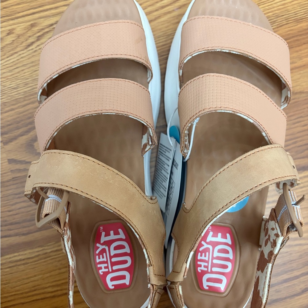 Hey Dude Women's Taupe & White Platform Sandals - Picture 5 of 9